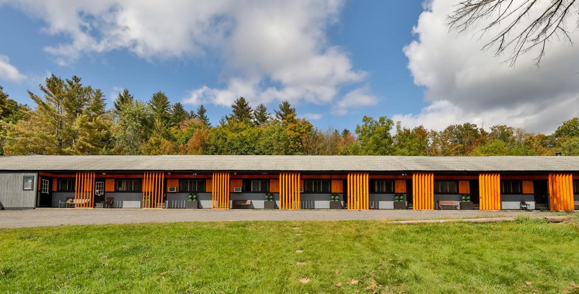Matterhorns Hunter Lodge Екстер'єр фото