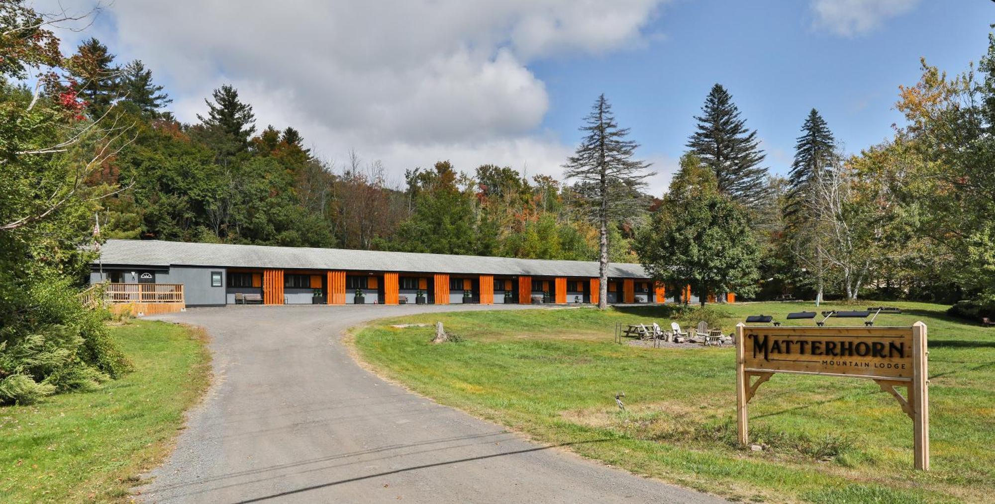 Matterhorns Hunter Lodge Екстер'єр фото