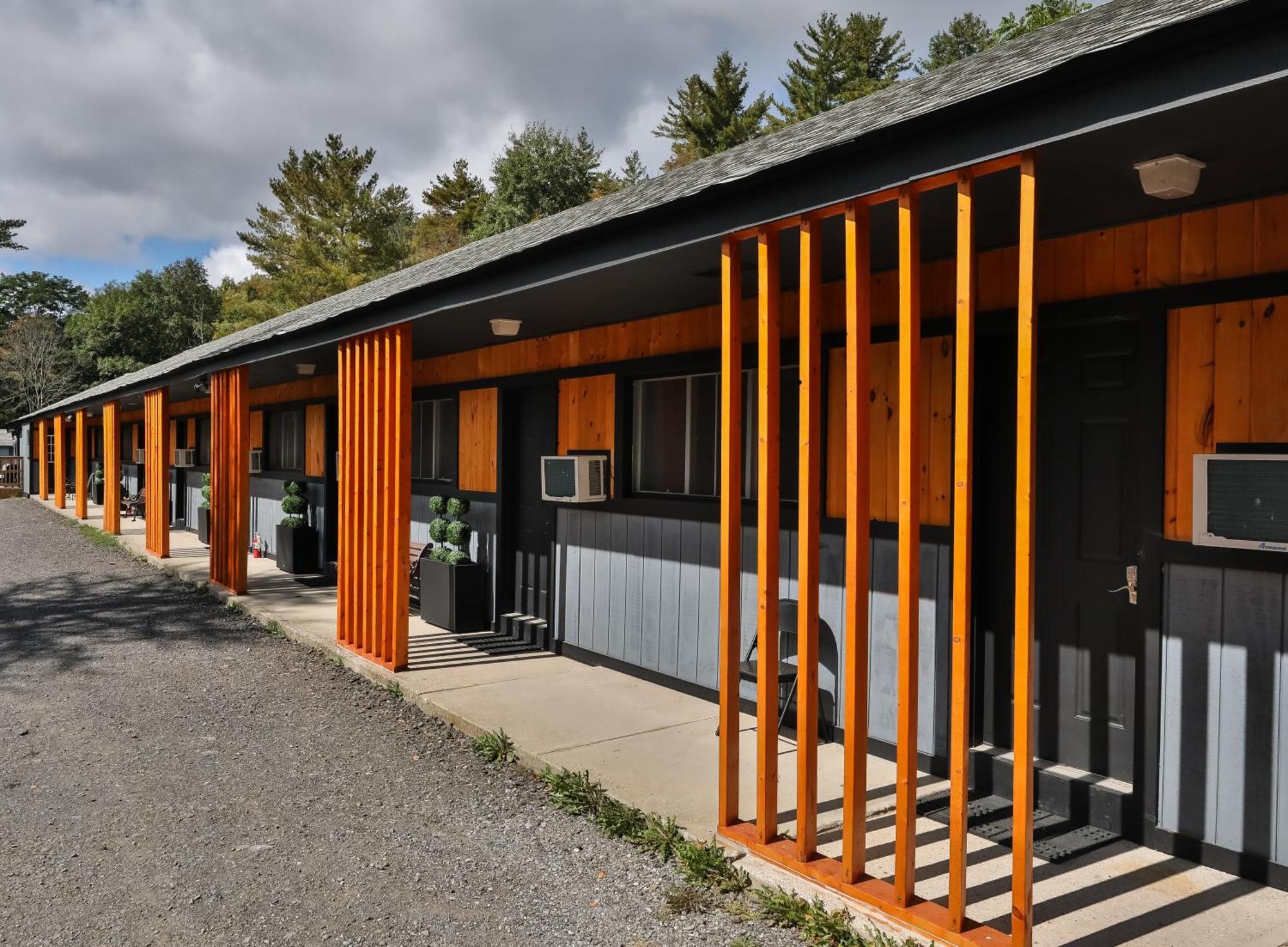 Matterhorns Hunter Lodge Екстер'єр фото