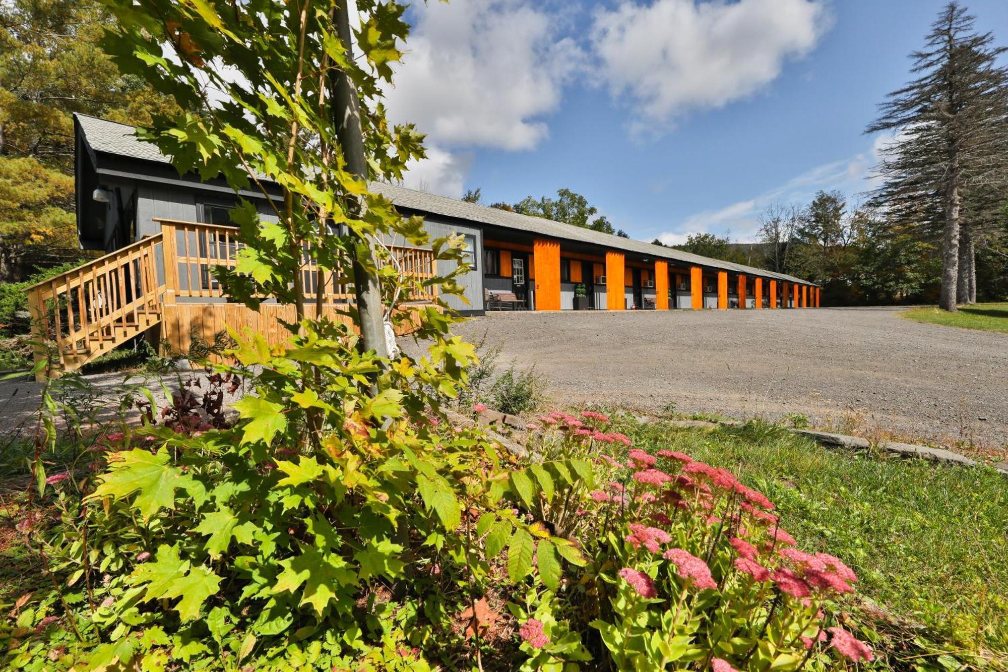 Matterhorns Hunter Lodge Екстер'єр фото