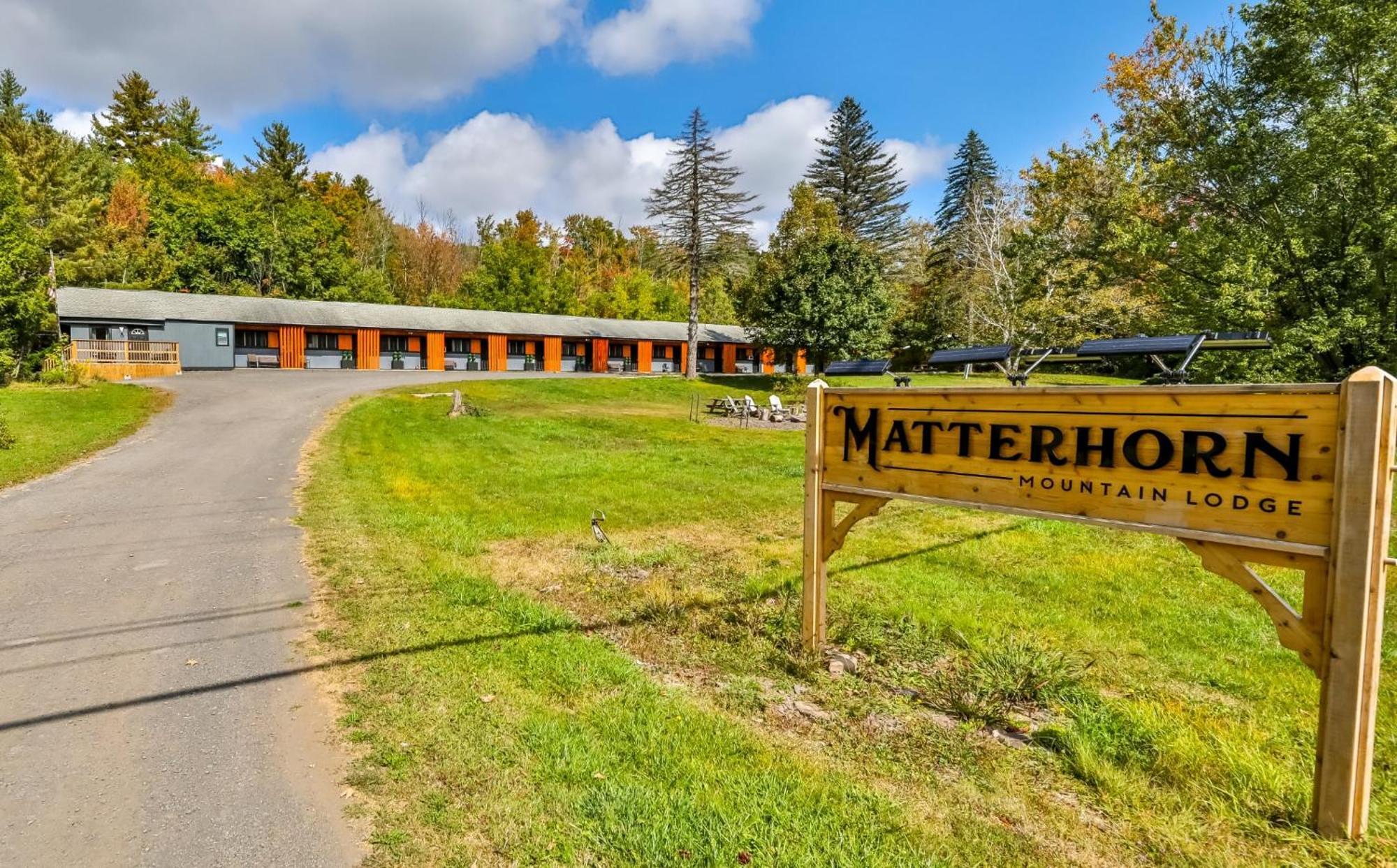 Matterhorns Hunter Lodge Екстер'єр фото